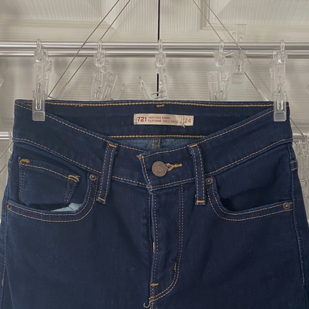Levi’s 721 High Rise Skinny - Picture 9 of 10